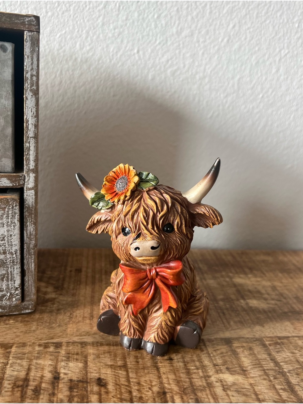 New Farmhouse Fall Sunflower Highland Cow Decor